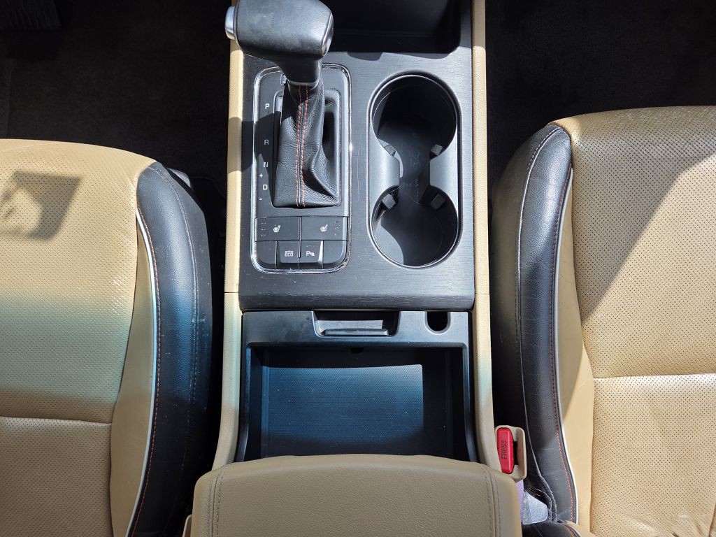 2017 Kia Sedona Image 47