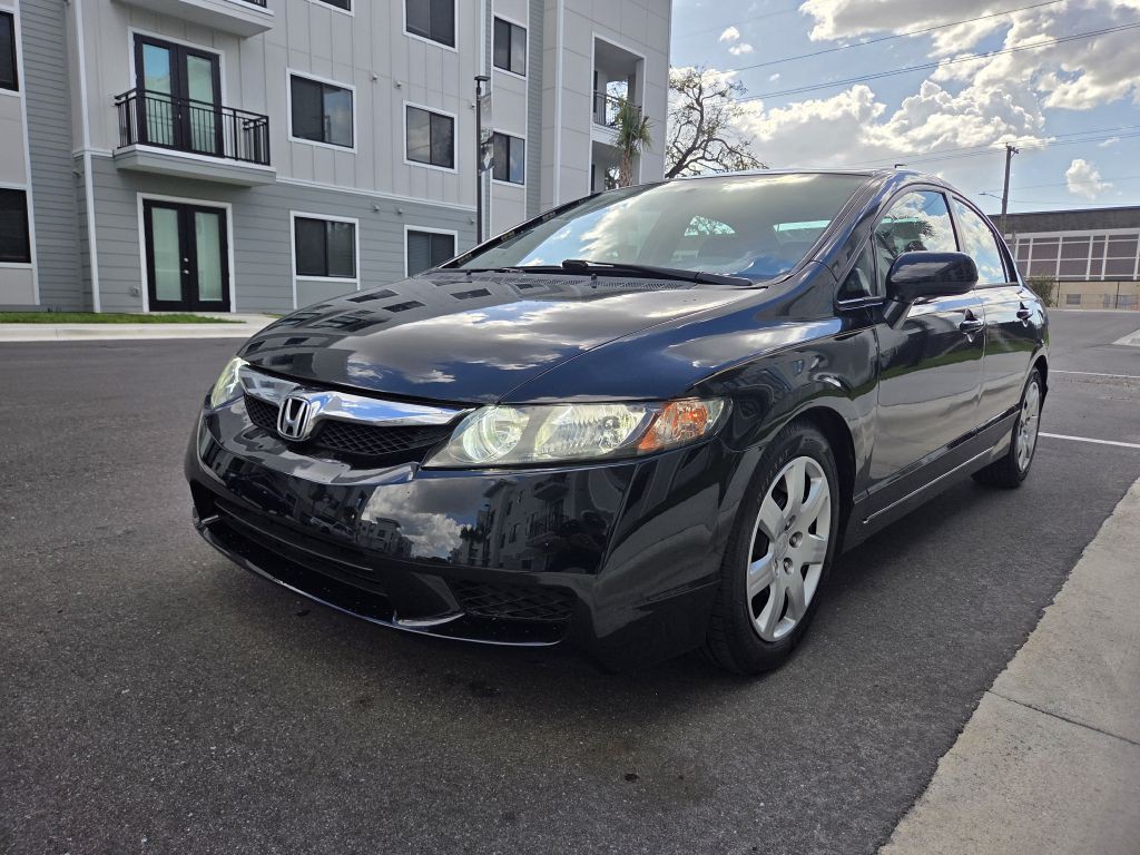 2010 Honda Civic Image 1