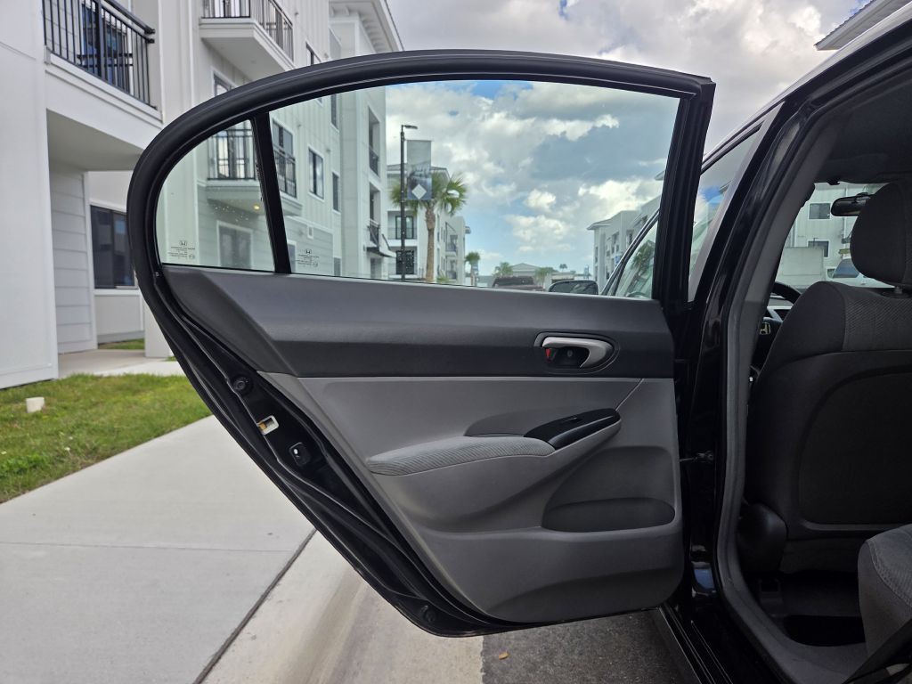 2010 Honda Civic Image 31