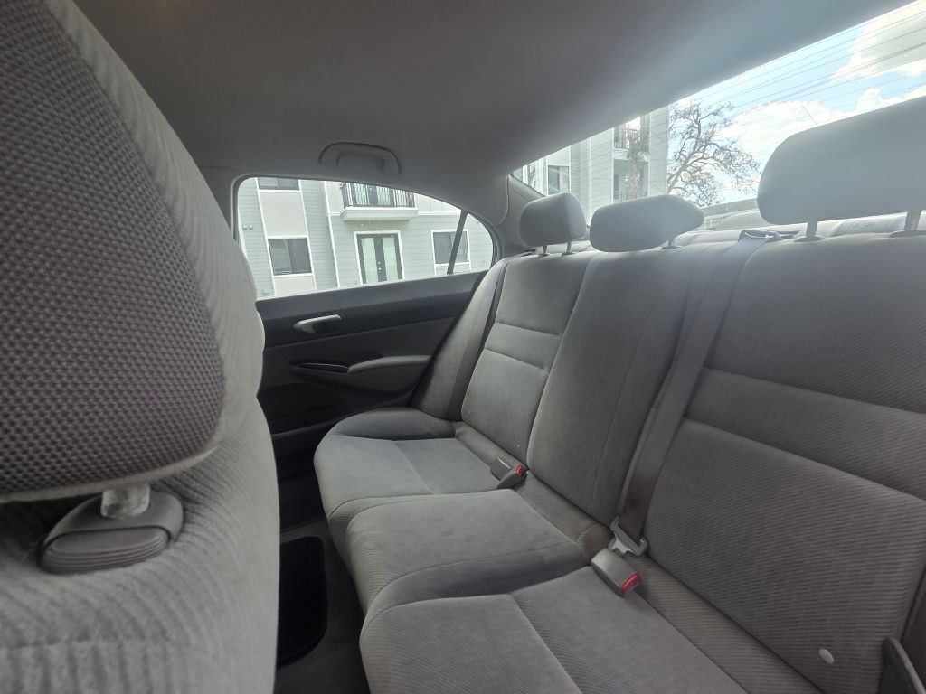 2010 Honda Civic Image 33