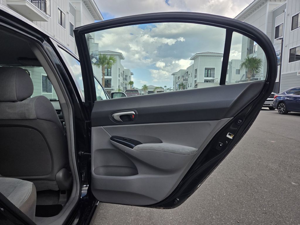2010 Honda Civic Image 34