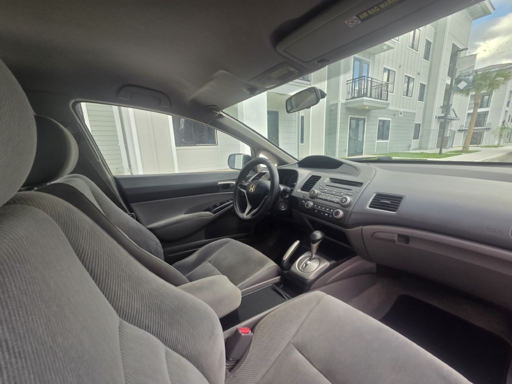 2010 Honda Civic Image 38
