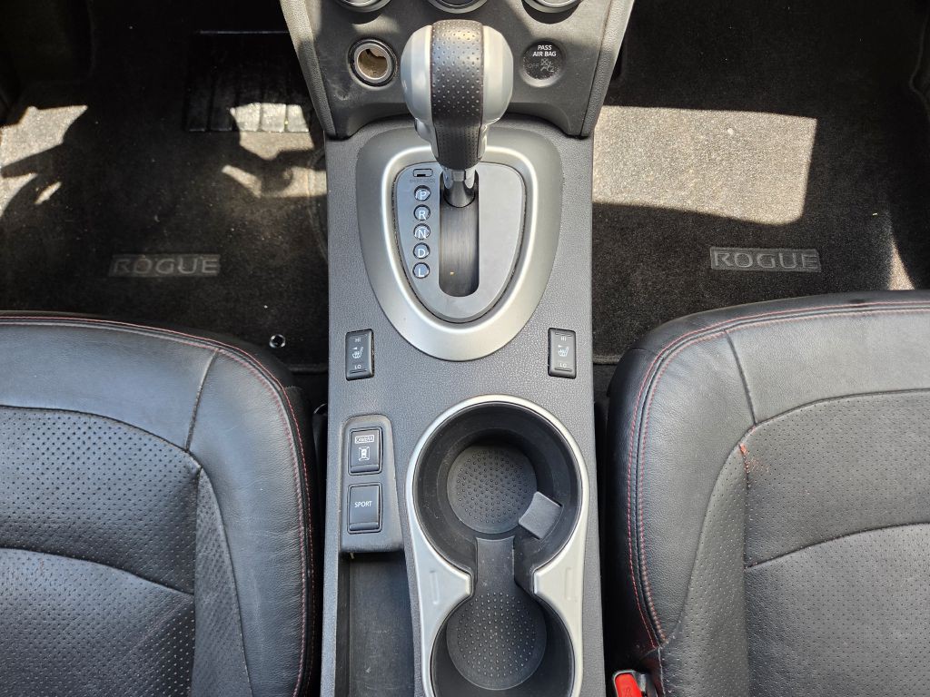 2012 Nissan Rogue Image 25
