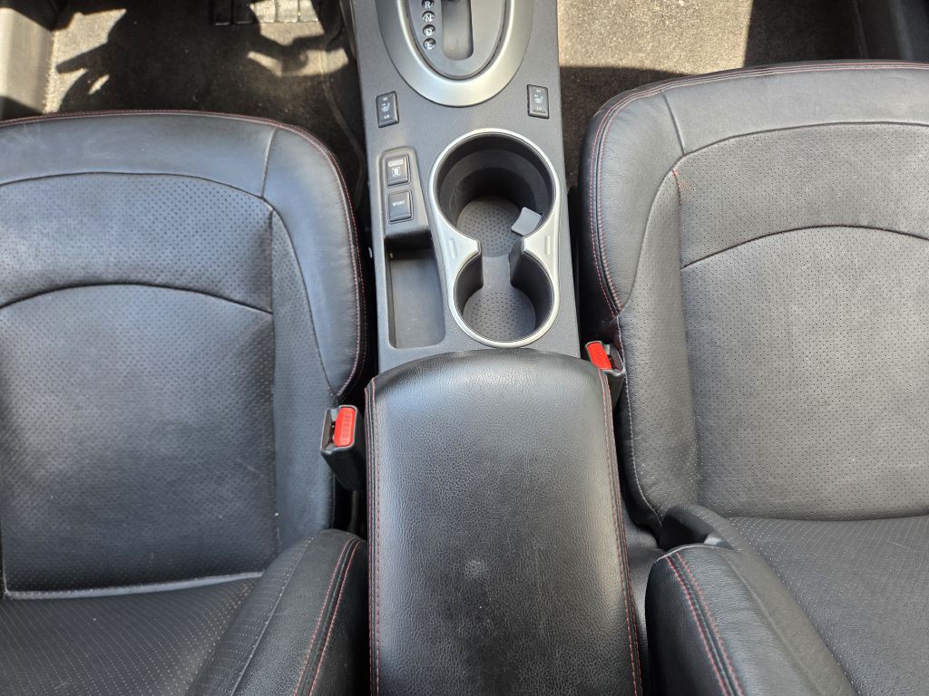 2012 Nissan Rogue Image 26