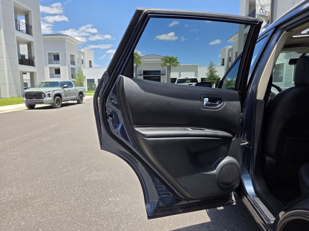 2012 Nissan Rogue Image 35