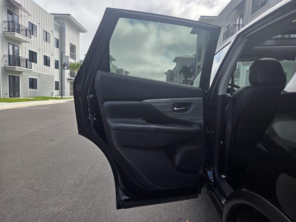 2017 Nissan Murano Image 37