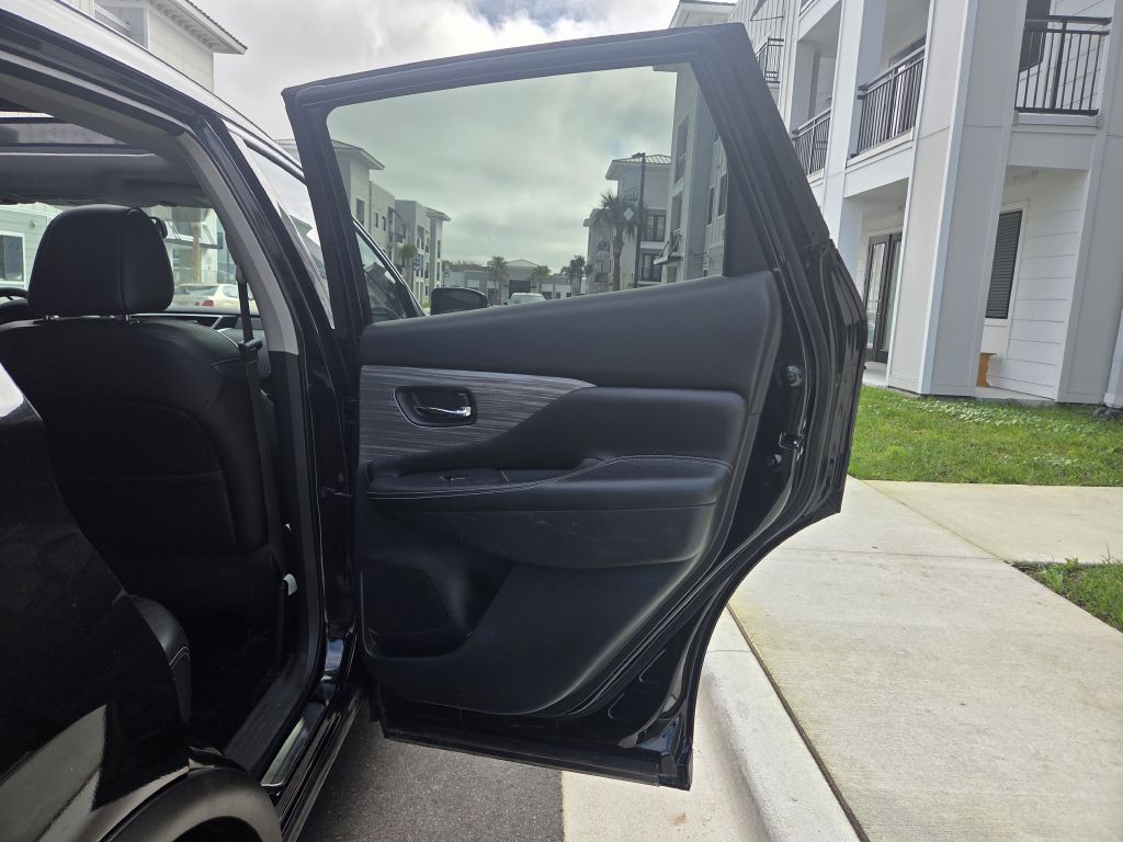 2017 Nissan Murano Image 40