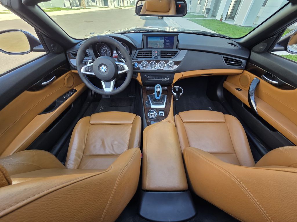 2013 BMW Z4 Image 26