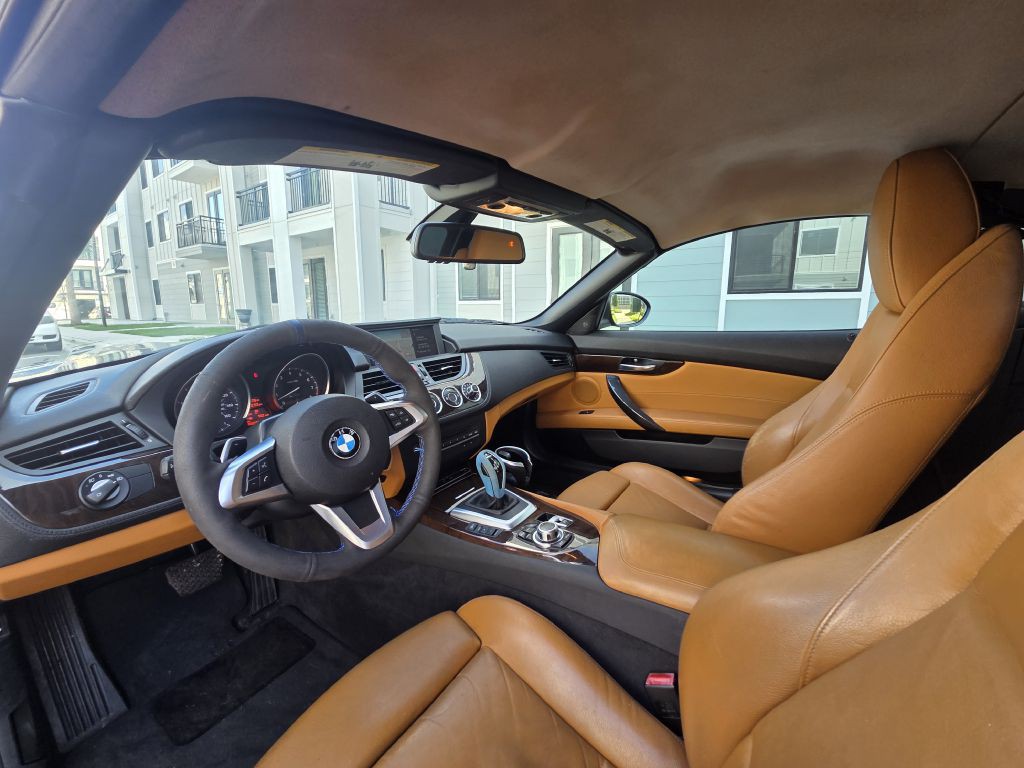 2013 BMW Z4 Image 32