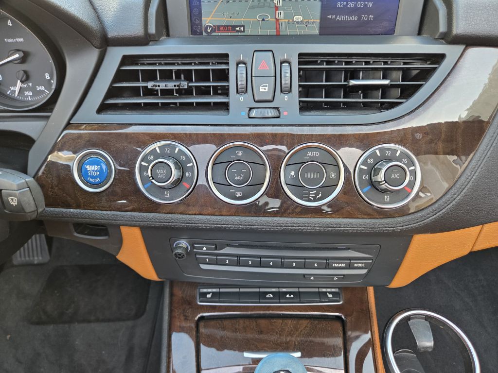 2013 BMW Z4 Image 38