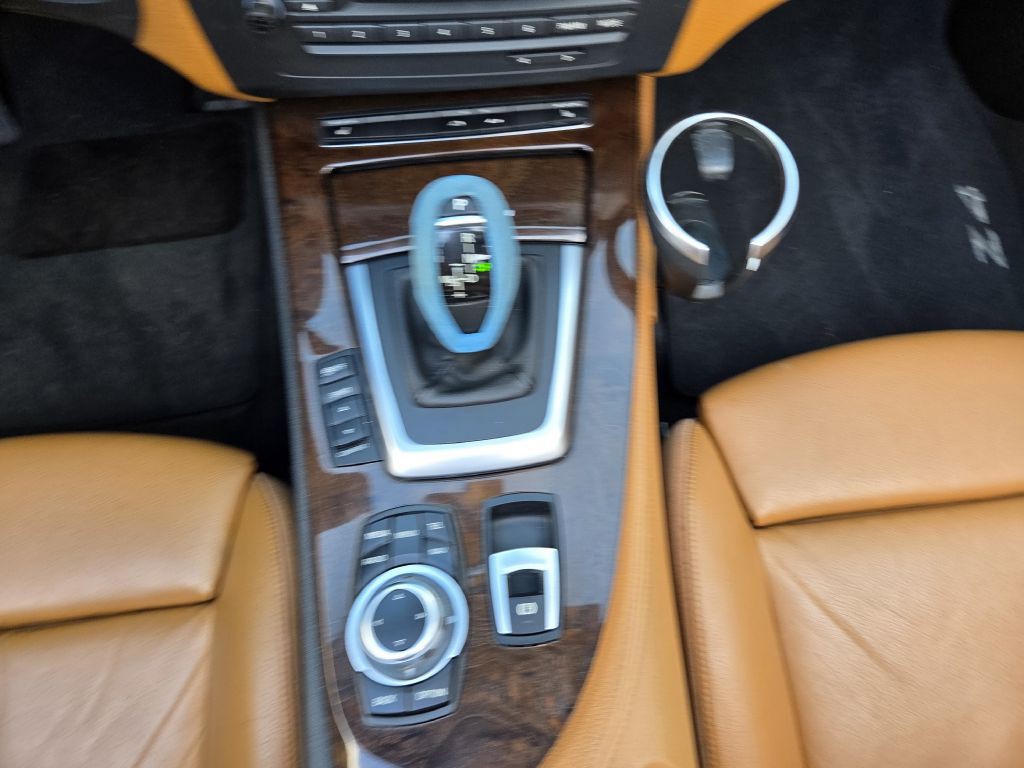 2013 BMW Z4 Image 40