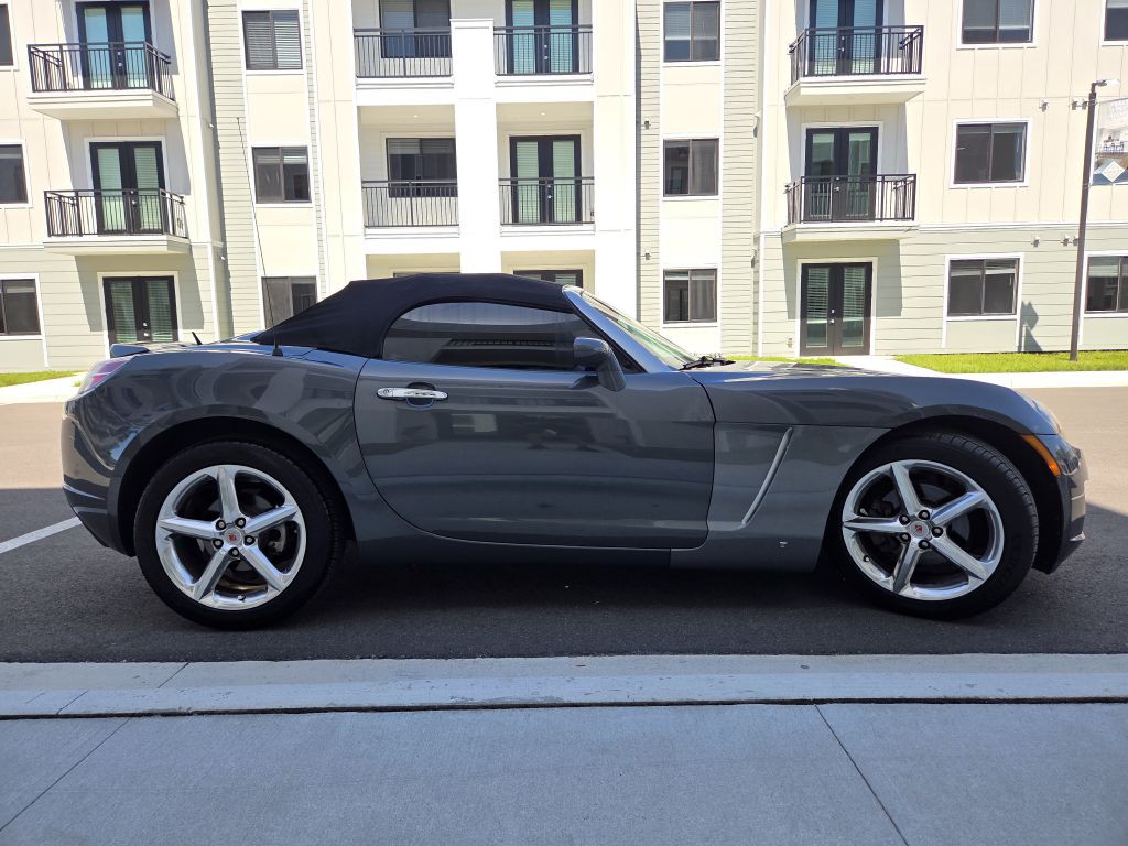 2008 Saturn Sky Image 5