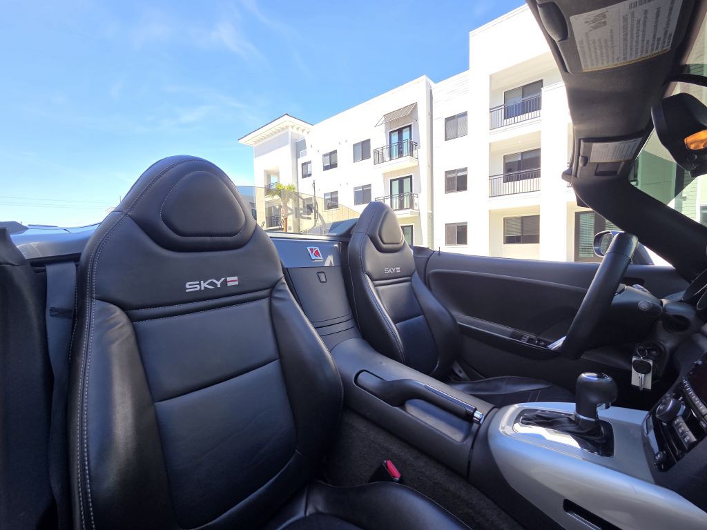 2008 Saturn Sky Image 32
