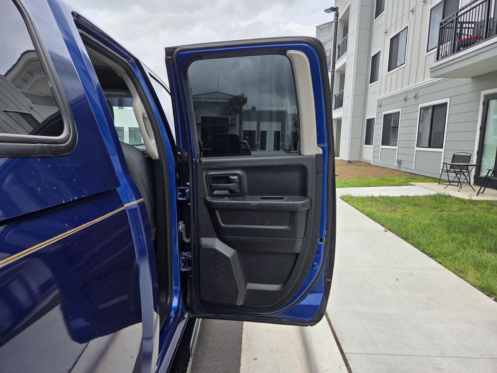 2019 RAM 1500 Image 37