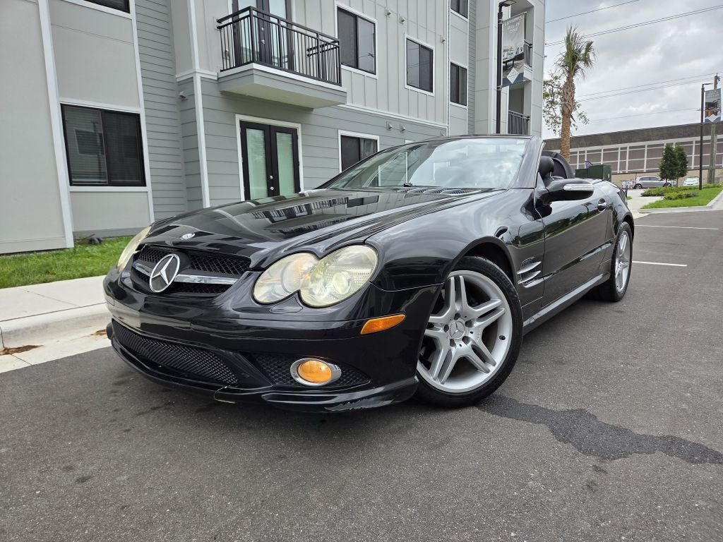 2007 Mercedes-Benz SL-Class Image 2