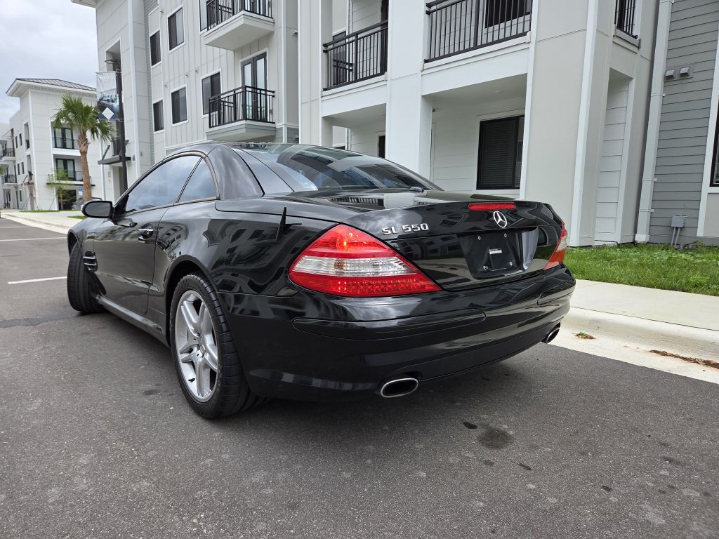 2007 Mercedes-Benz SL-Class Image 16