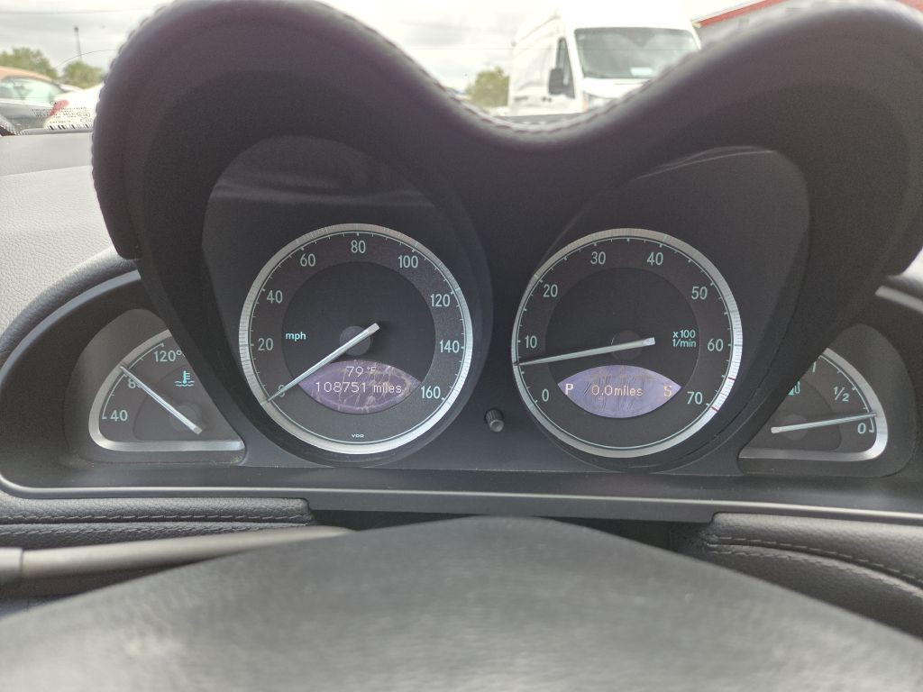 2007 Mercedes-Benz SL-Class Image 21