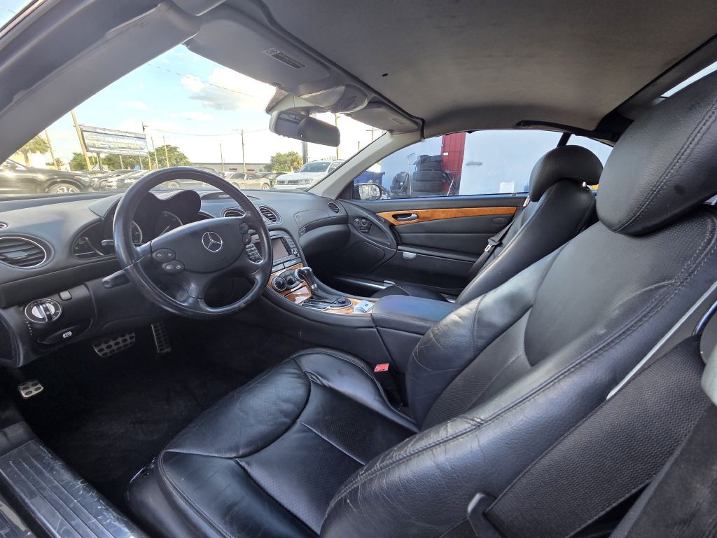 2007 Mercedes-Benz SL-Class Image 26