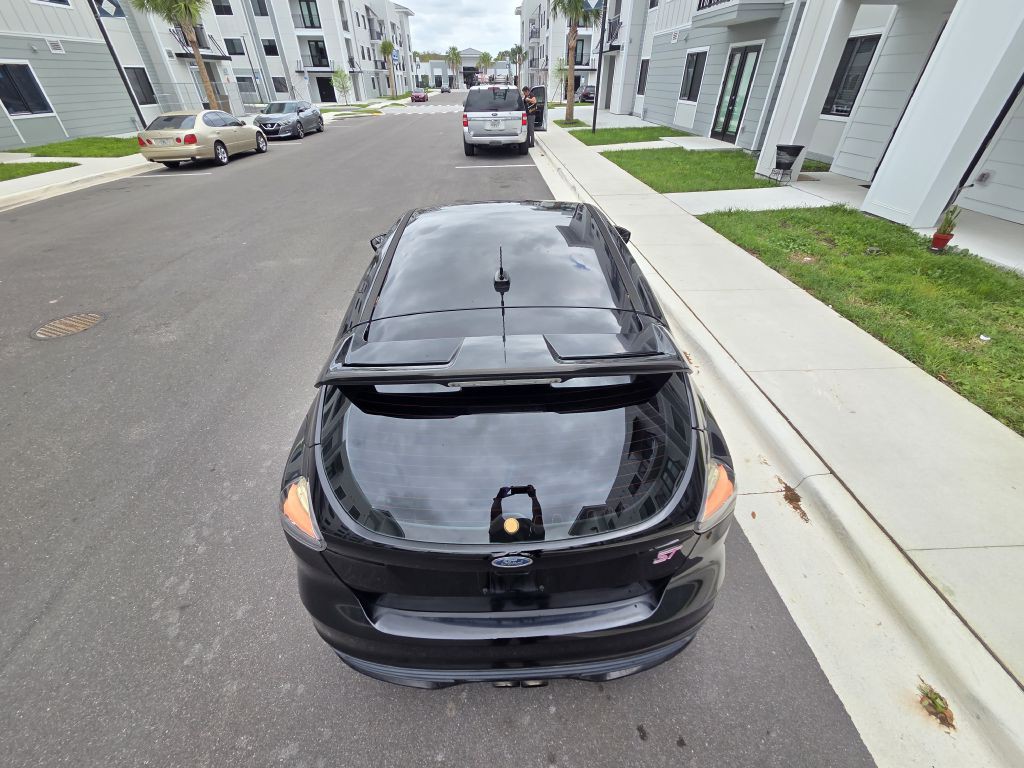 2016 Ford Focus Image 8