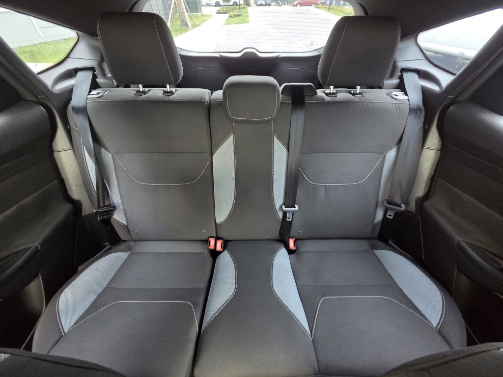 2016 Ford Focus Image 31