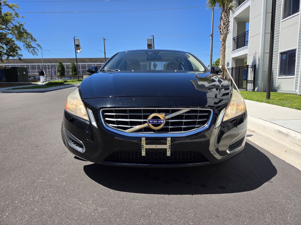 2013 Volvo S60 Image 2