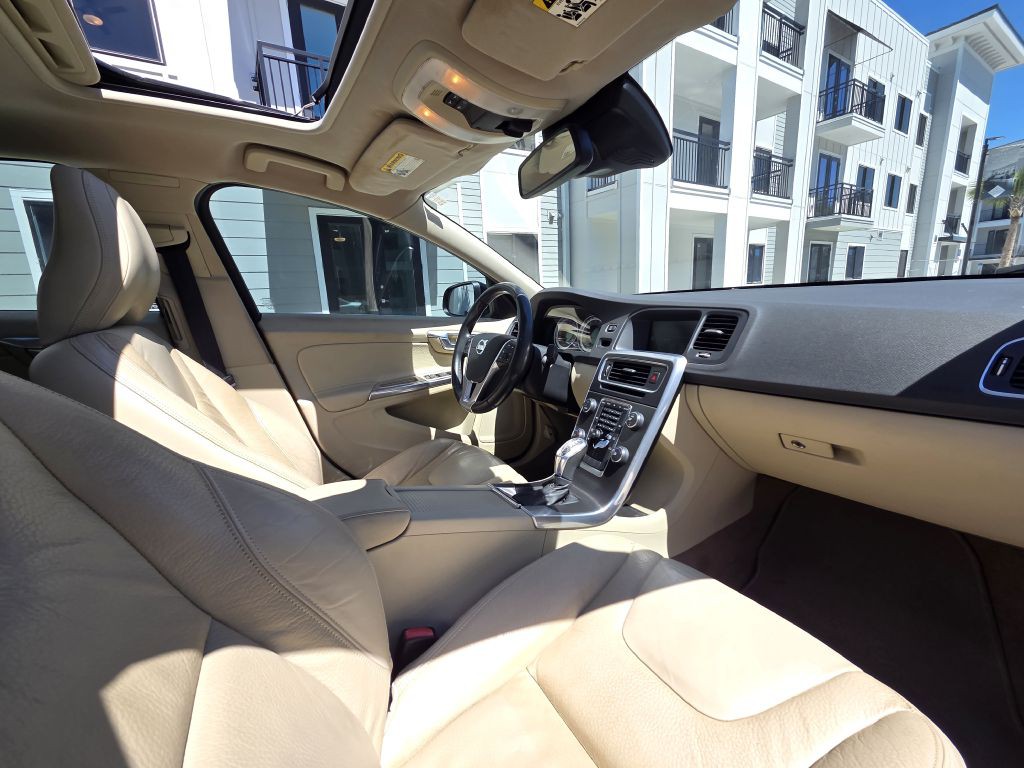 2013 Volvo S60 Image 46