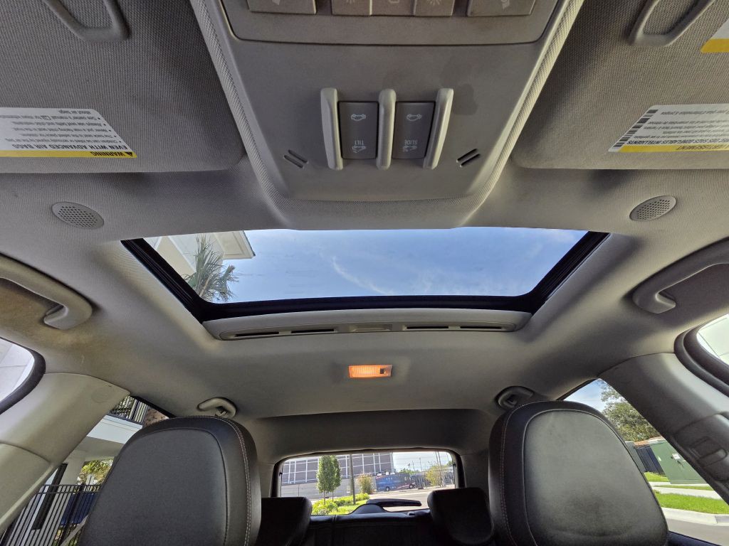 2015 Buick Enclave Image 32