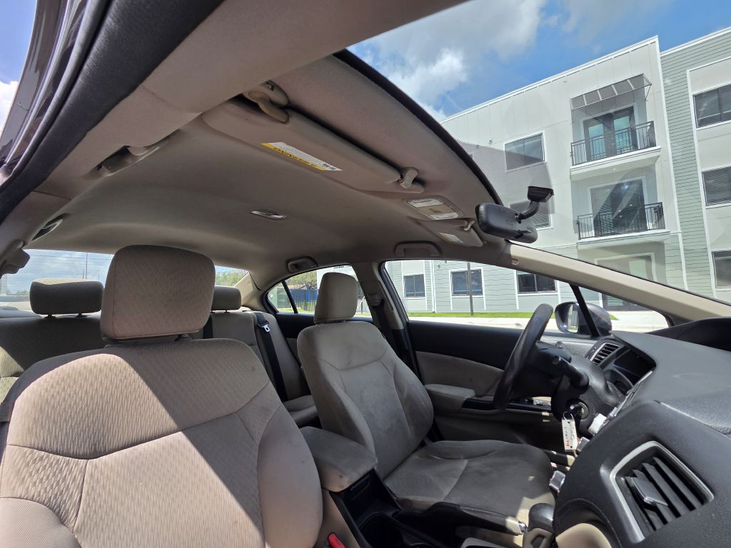 2014 Honda Civic Image 28