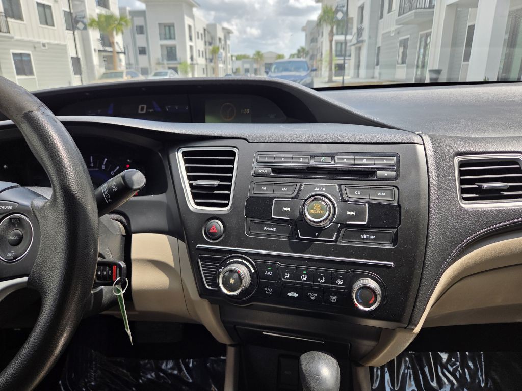 2014 Honda Civic Image 34