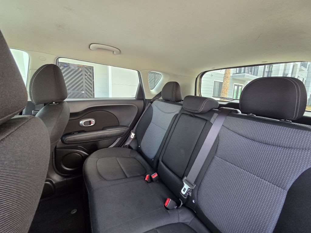 2019 Kia Soul Image 38