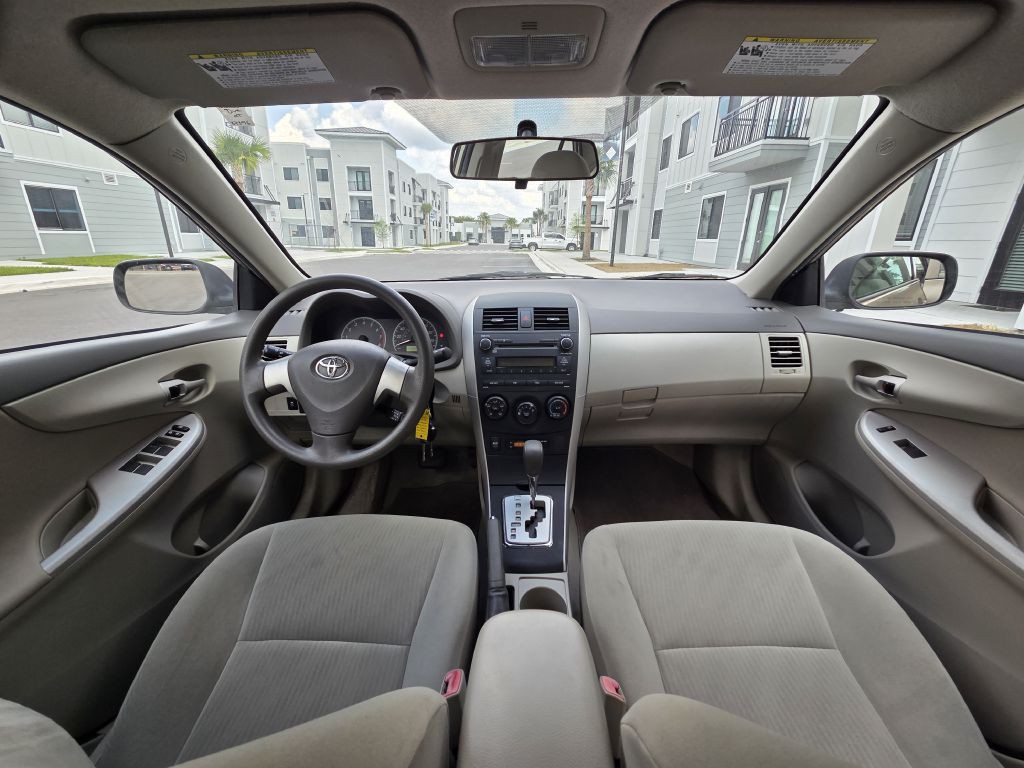 2010 Toyota Corolla Image 18