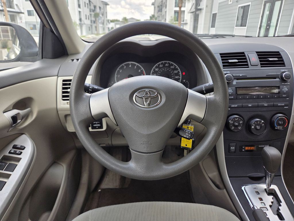 2010 Toyota Corolla Image 20