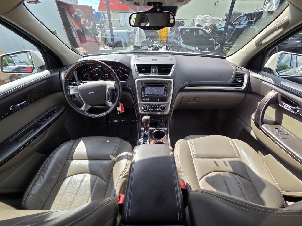 2014 GMC Acadia Image 15