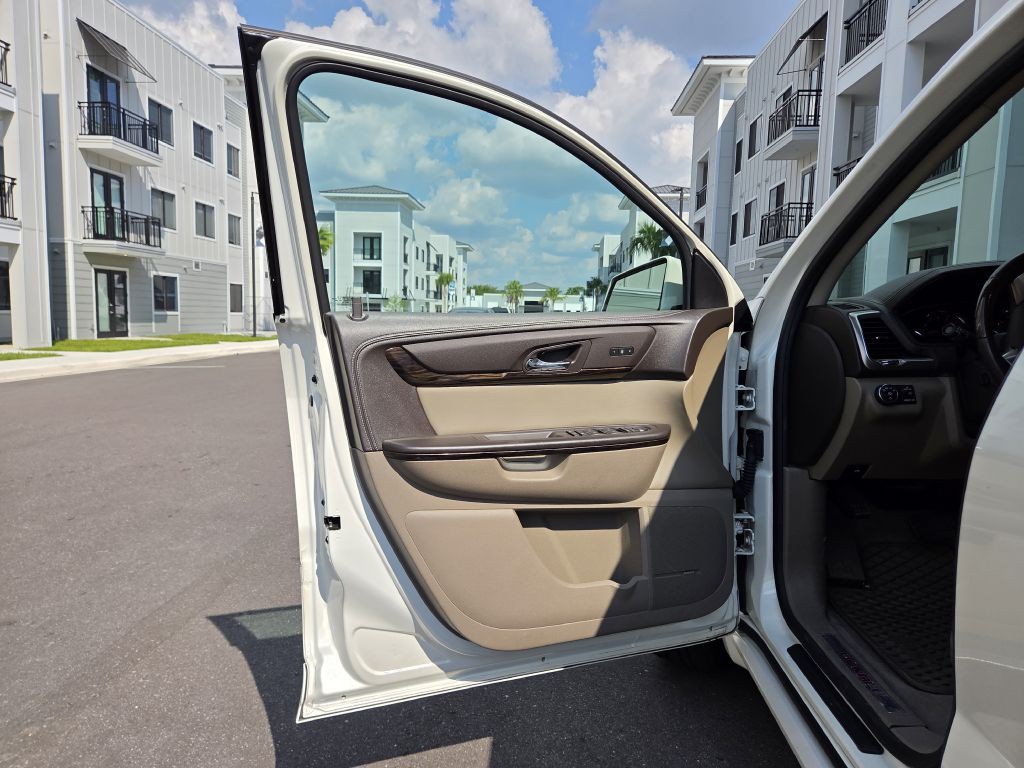 2014 GMC Acadia Image 44