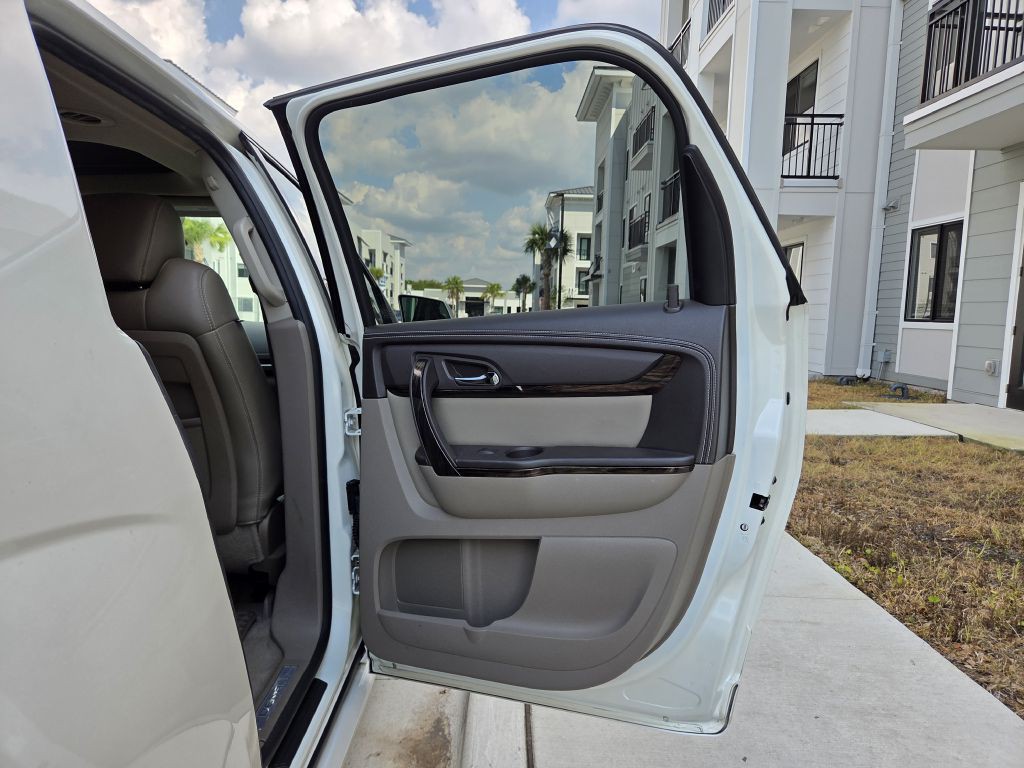 2014 GMC Acadia Image 51