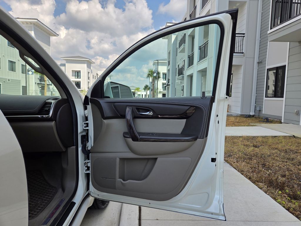 2014 GMC Acadia Image 55