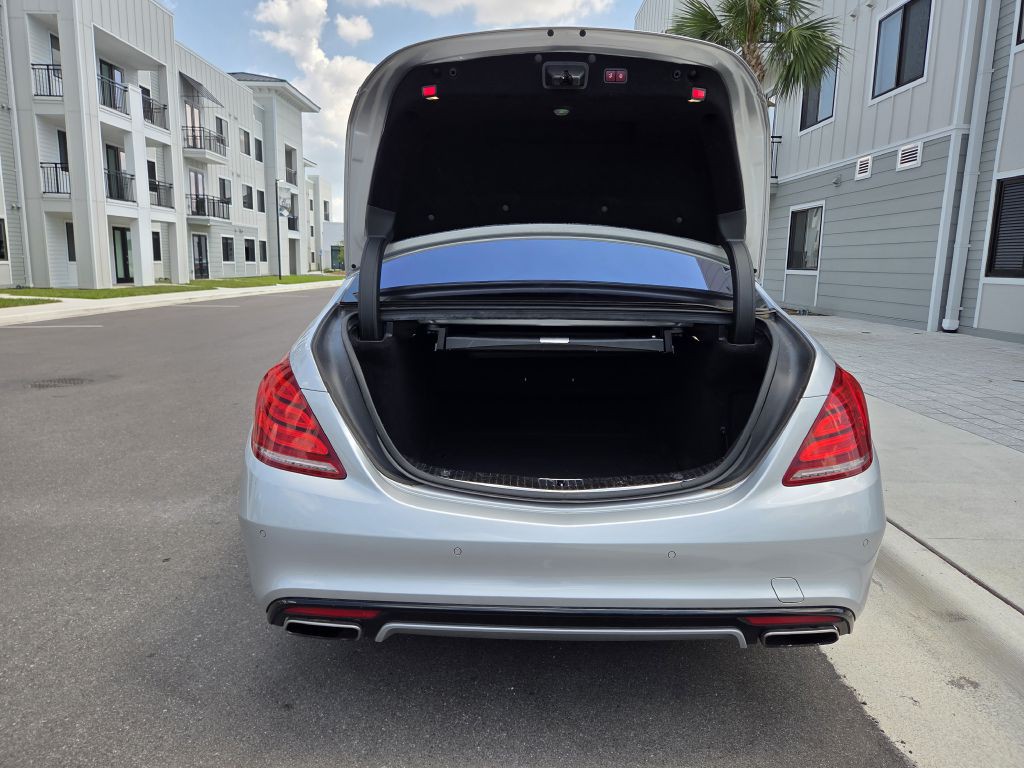 2015 Mercedes-Benz S-Class Image 9