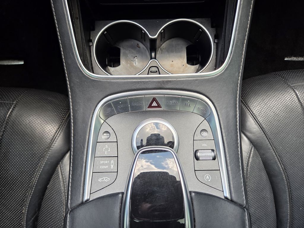 2015 Mercedes-Benz S-Class Image 40