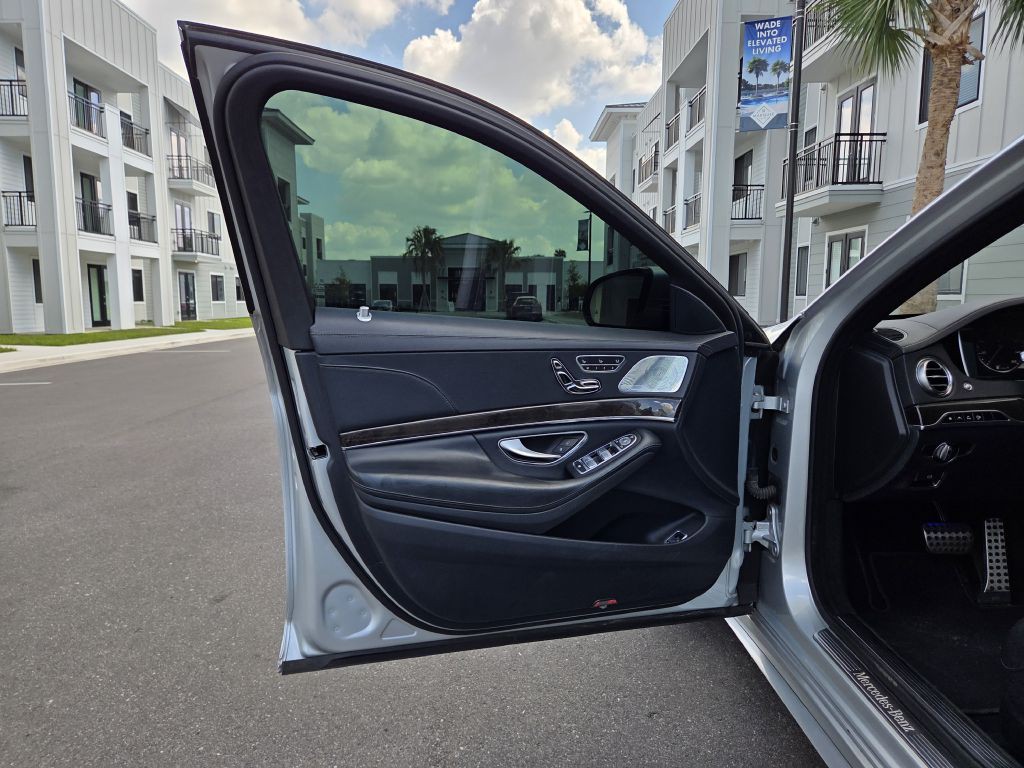 2015 Mercedes-Benz S-Class Image 45