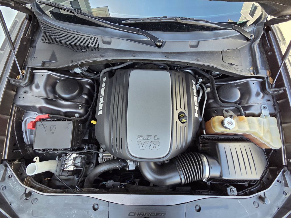 2022 Dodge Charger Image 16