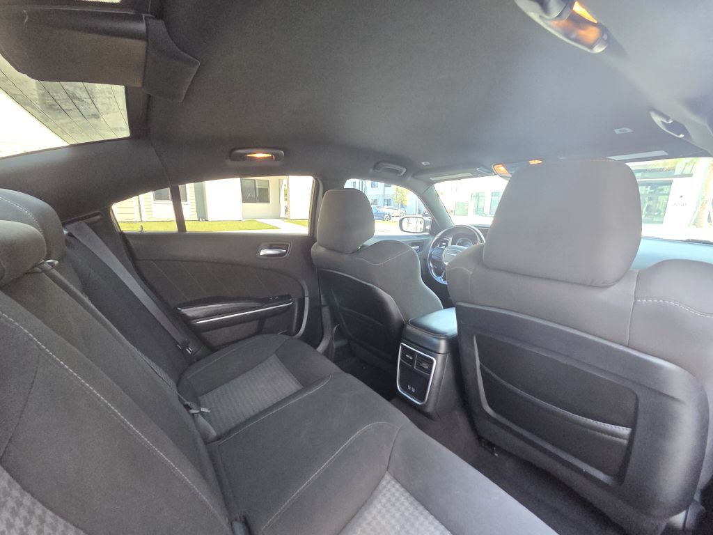 2022 Dodge Charger Image 41