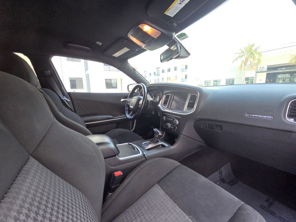 2022 Dodge Charger Image 44