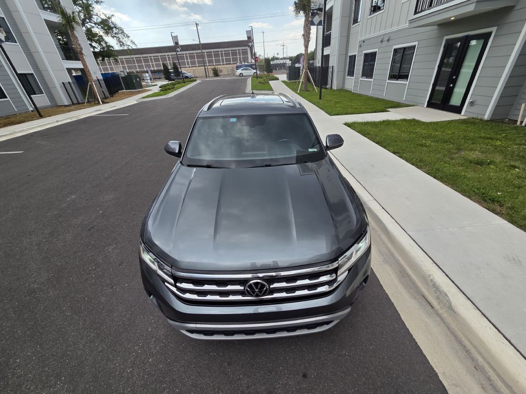 2020 Volkswagen Atlas Cross Sport Image 3