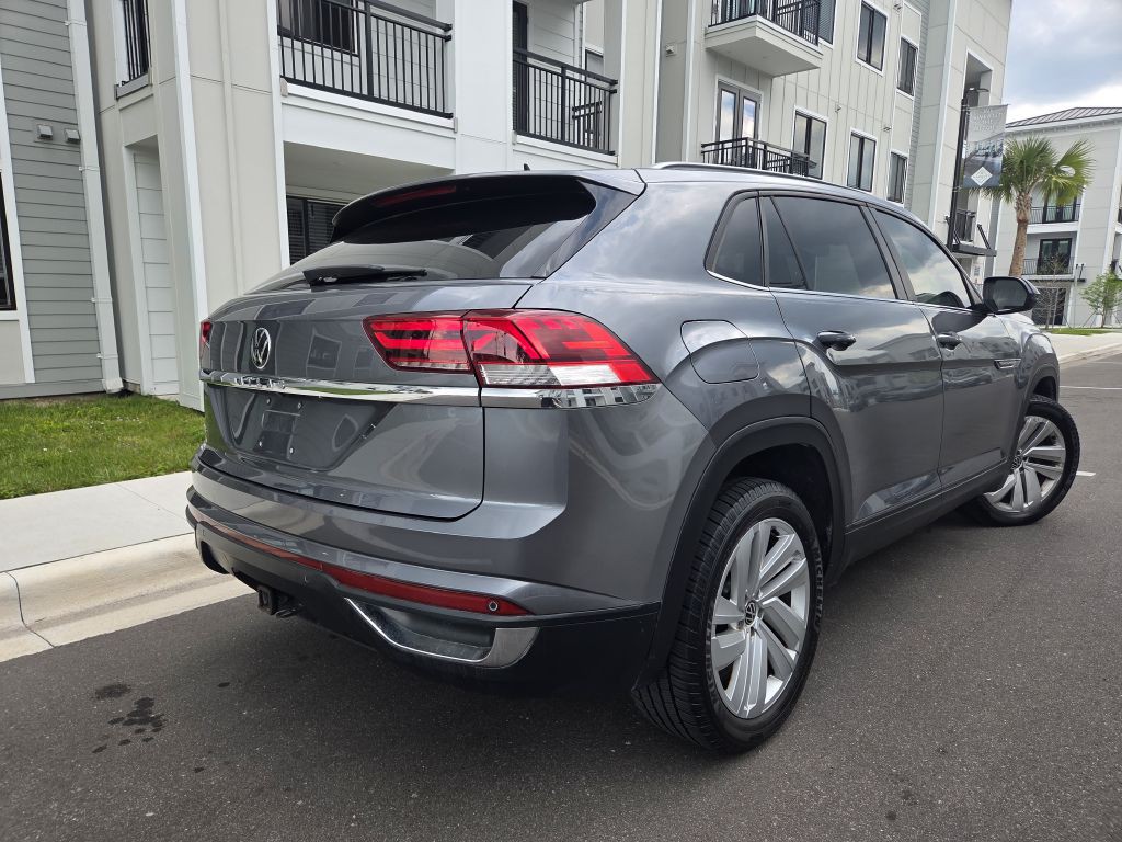 2020 Volkswagen Atlas Cross Sport Image 6