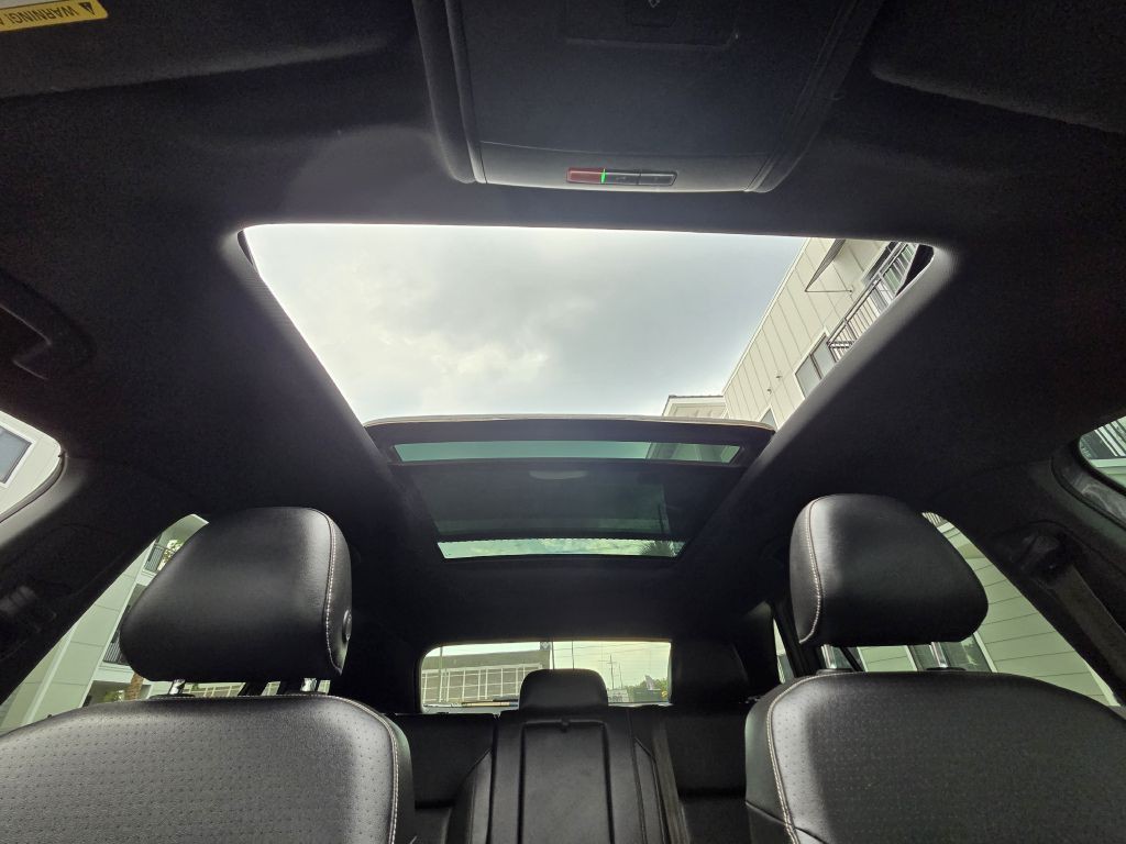 2020 Volkswagen Atlas Cross Sport Image 34