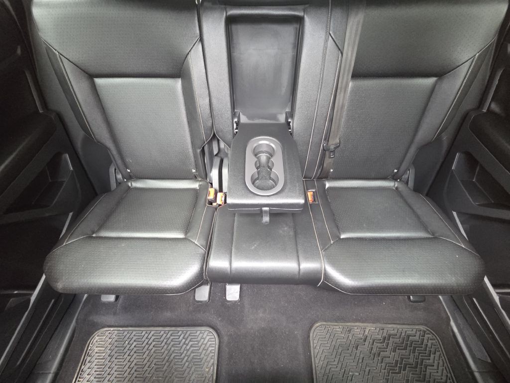 2020 Volkswagen Atlas Cross Sport Image 36