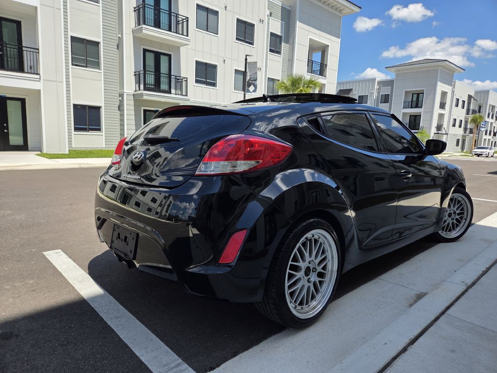 2014 Hyundai Veloster Image 6