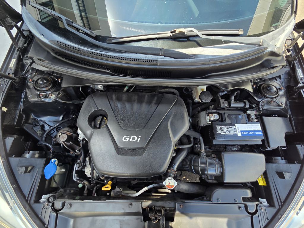 2014 Hyundai Veloster Image 14