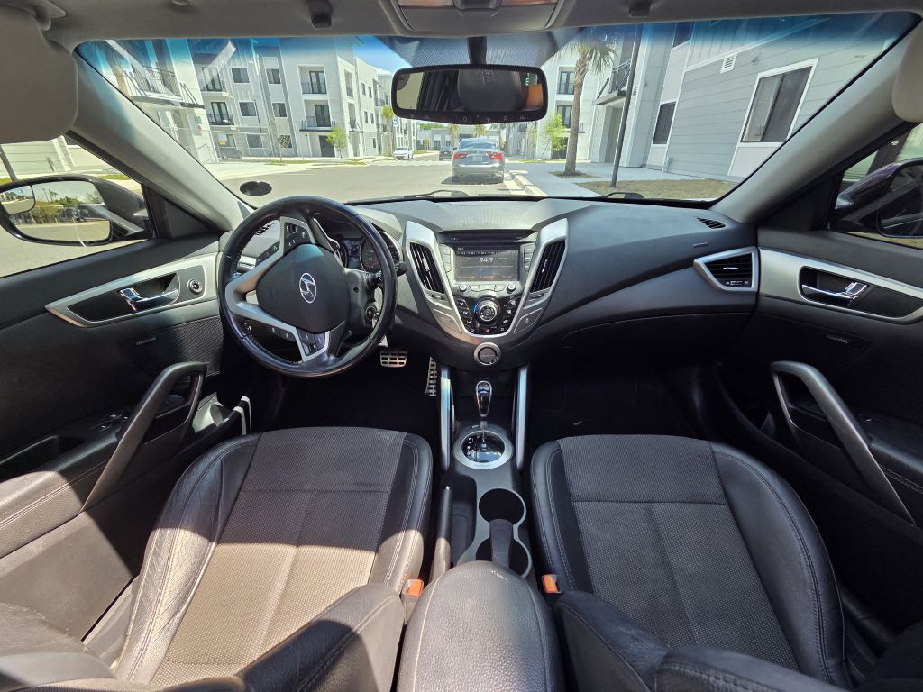 2014 Hyundai Veloster Image 18