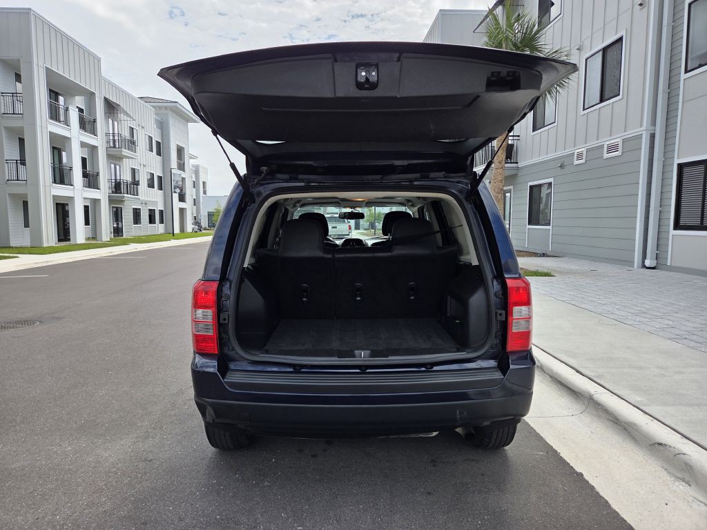 2015 Jeep Patriot Image 9